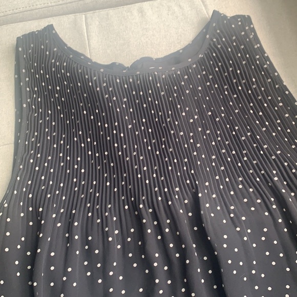 Top - Picture 1 of 6